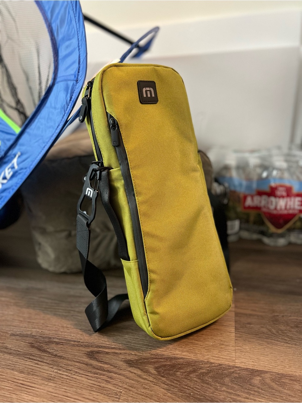 TravisMathew Gimme Cooler Sling Bag / Insulated Golf Cooler